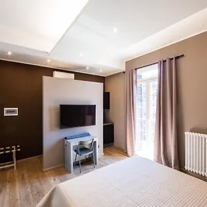 Apartment New Amazing Mono Located In Moscova District From Moscova Group, Mailand